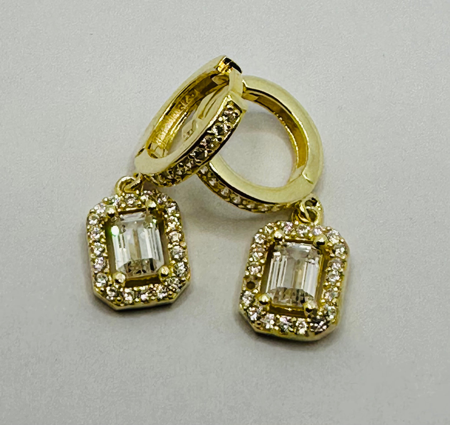 Orecchini Cerchio/Zircone pendente